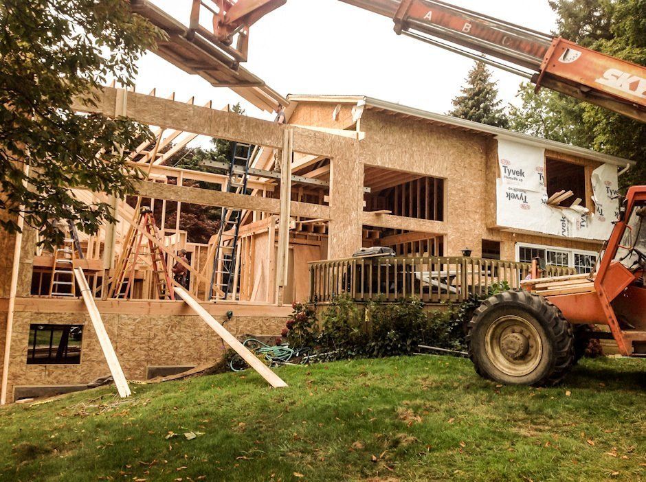 Roofing and Siding repair 25