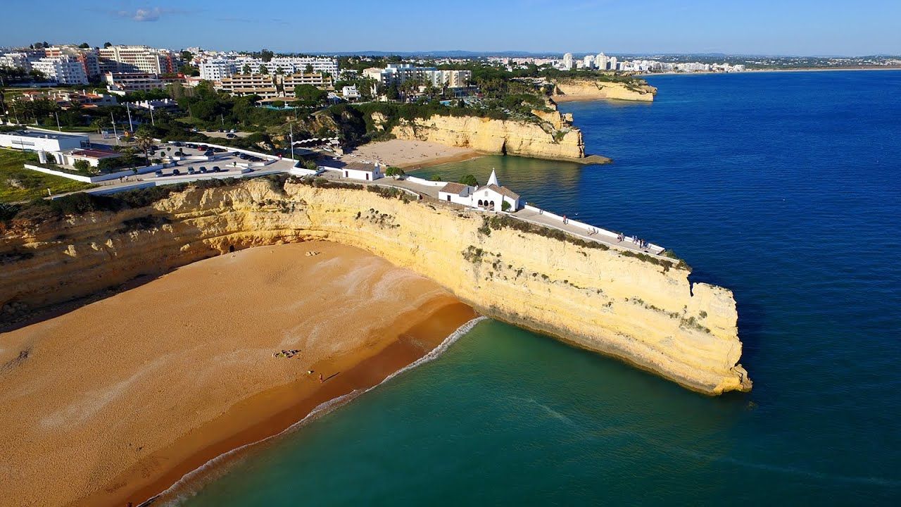 Praia da Senhora da Rocha