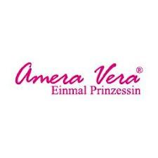 Feinste Qualität und raffinierte Designs verzaubern nicht nur den Bräutigam am schönsten Tag im Leben. Die Braut ist die Prinzessin.
