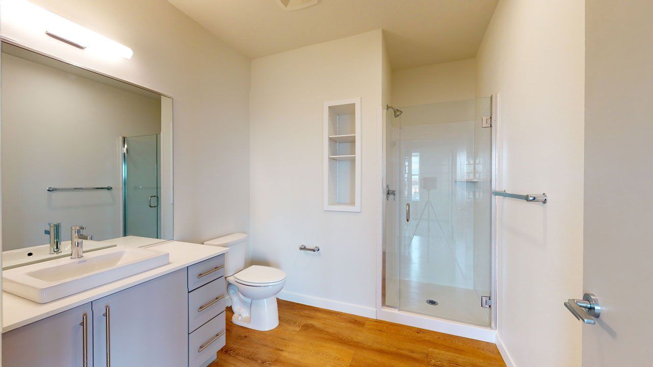 A2 Light Floors (1 Bedroom)