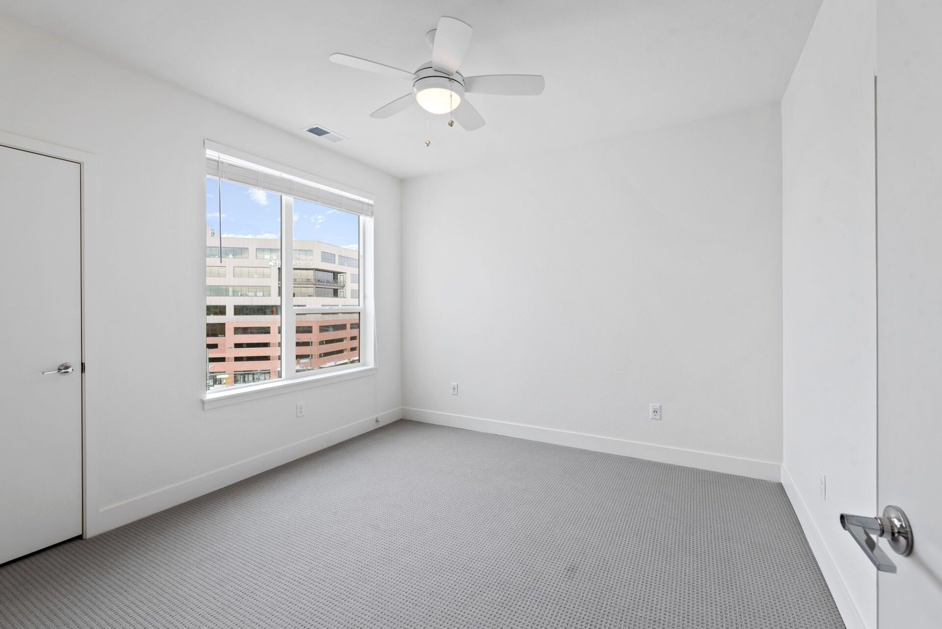 Dali (1 Bedroom)