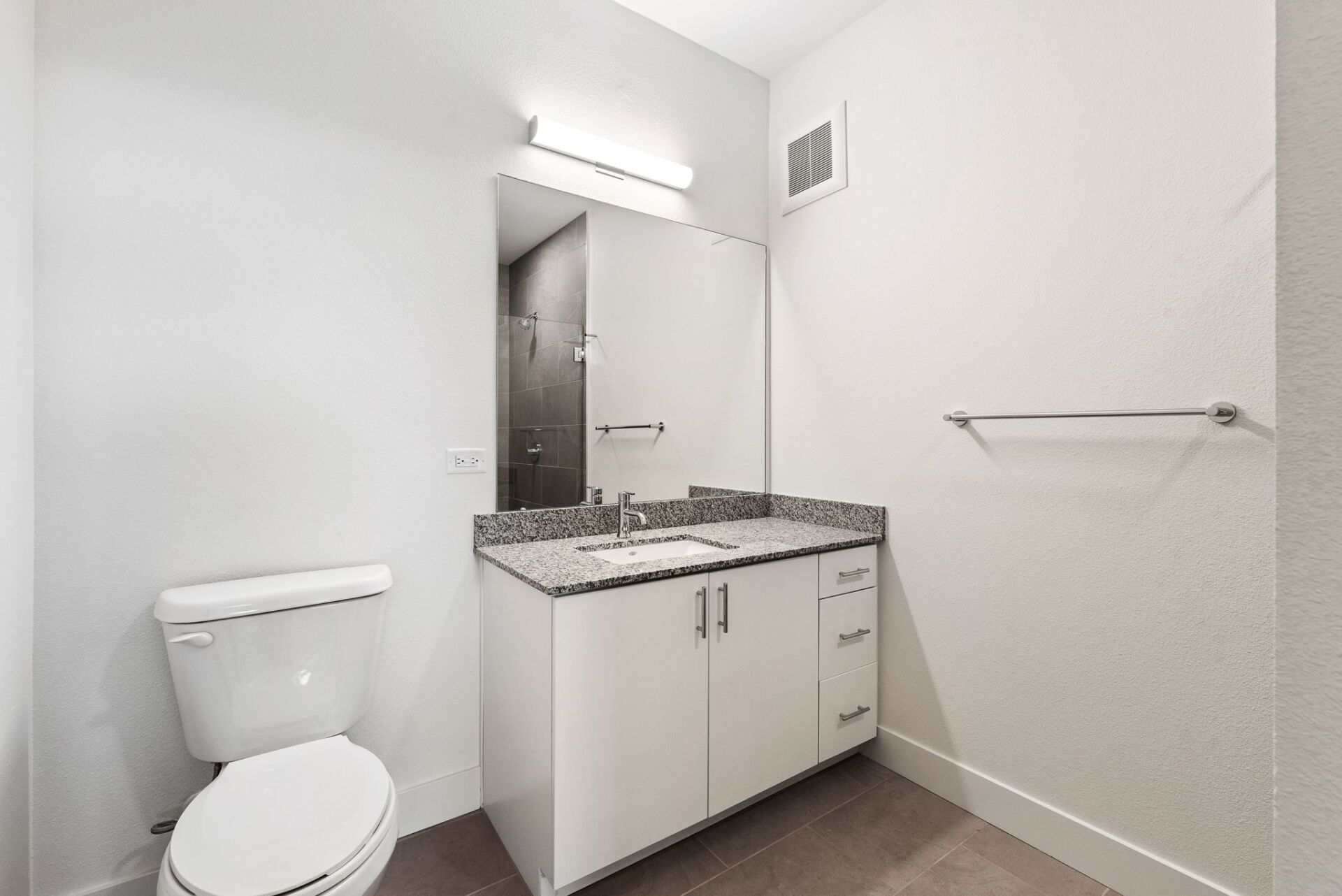 Picasso (1 Bedroom)