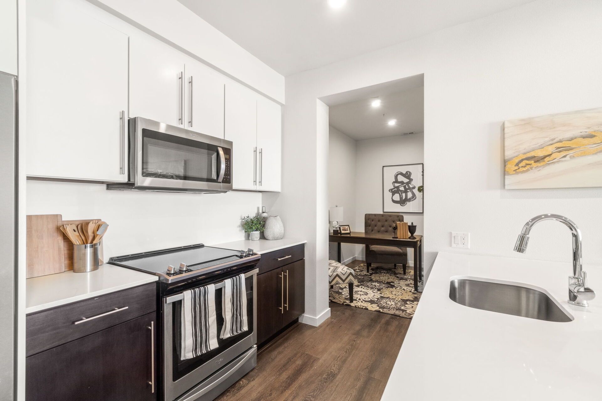 mile high apartments B2