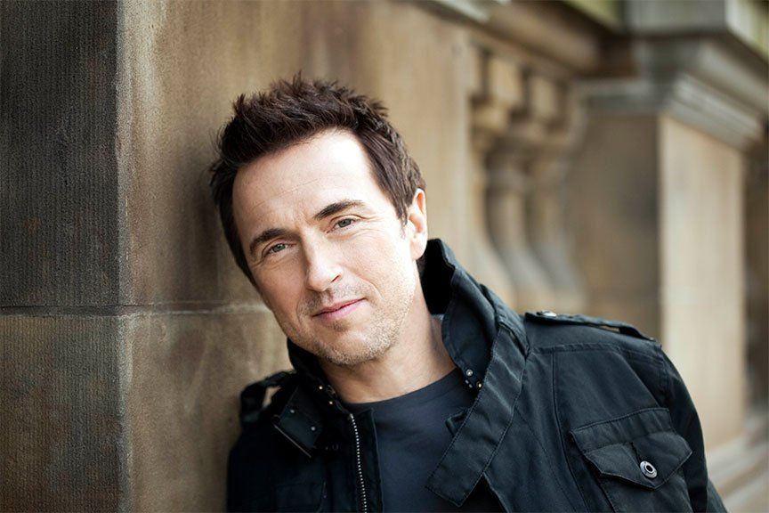Colin James