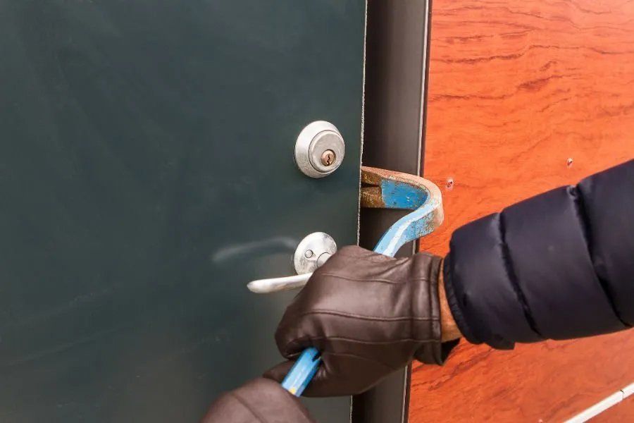 Property Crimes — Houston, TX — Dixie Safe & Lock Service Inc.
