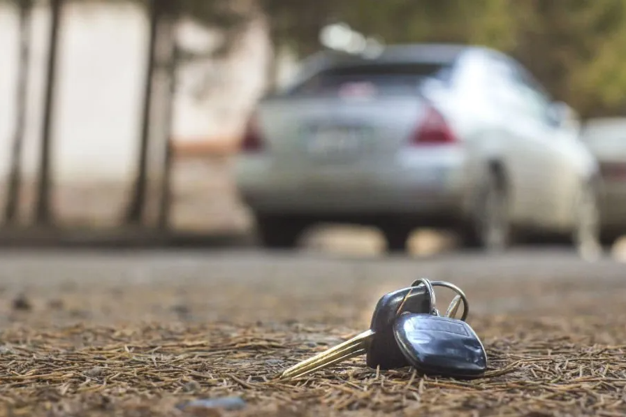 Dropped Car Keys — Houston, TX — Dixie Safe & Lock Service Inc.