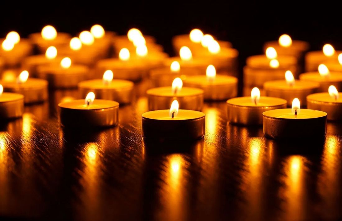 candele per veglia funebre
