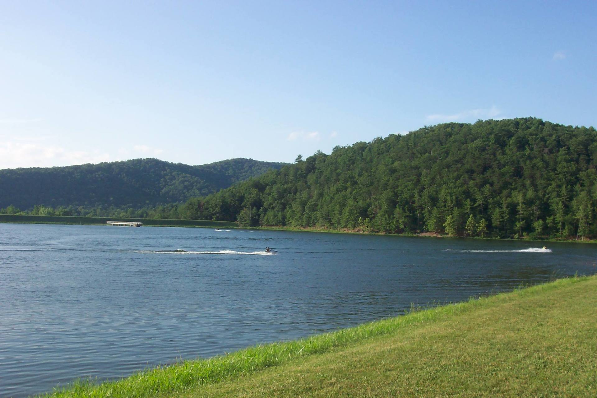 Luray RV RESORT & Campground
on Shenandoah River
