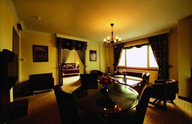 Tehran Ramtin Hotel ,Tehran hotels, iran hotels , 4 star hotels in tehran