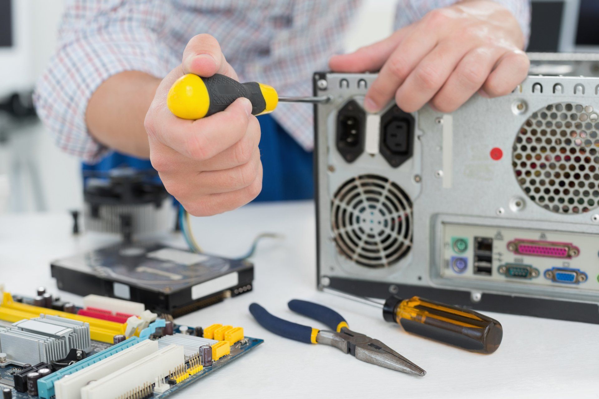 Computer Repair in Syracuse, NY | HayeStar IT Services