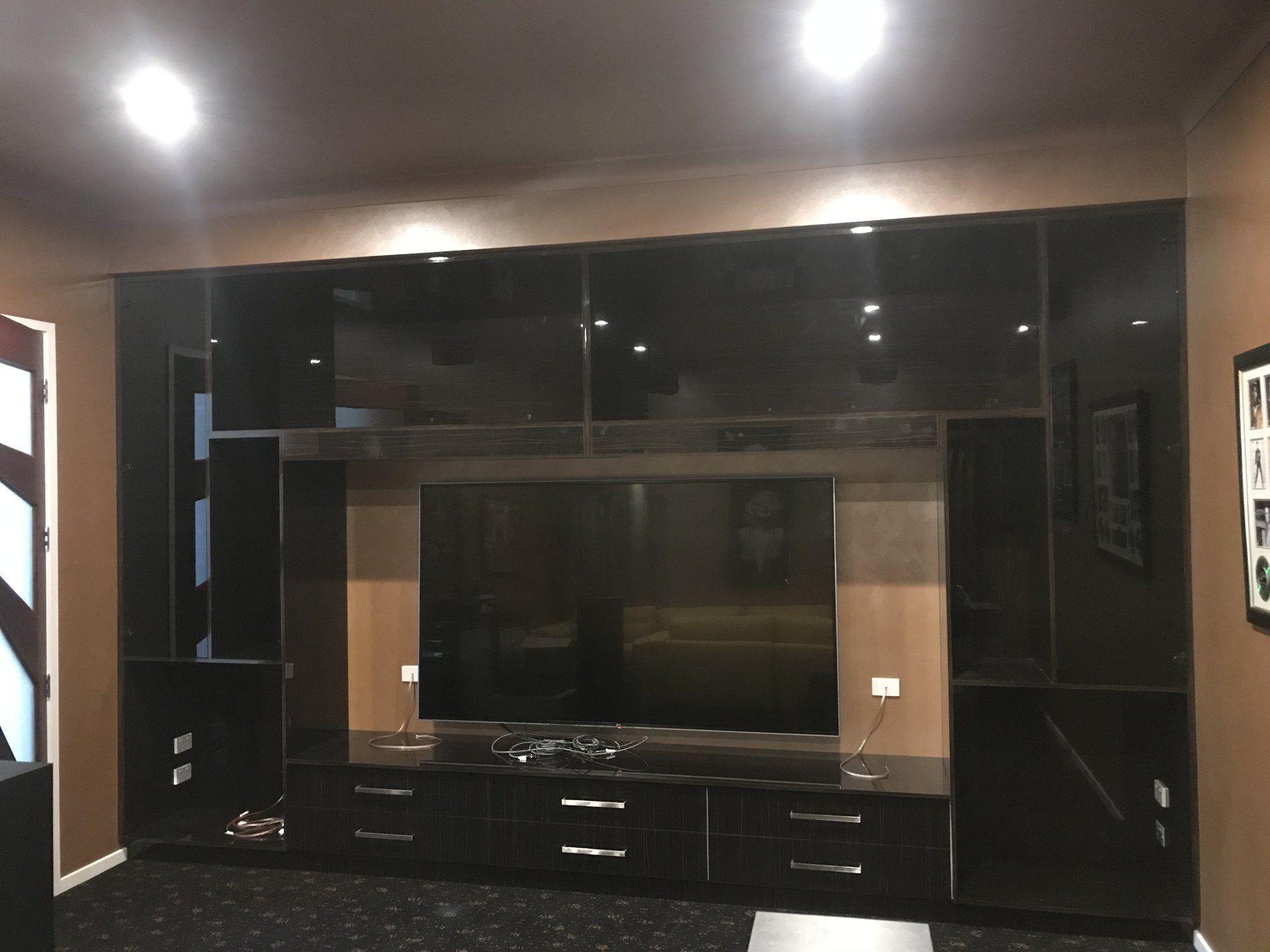 Showroom