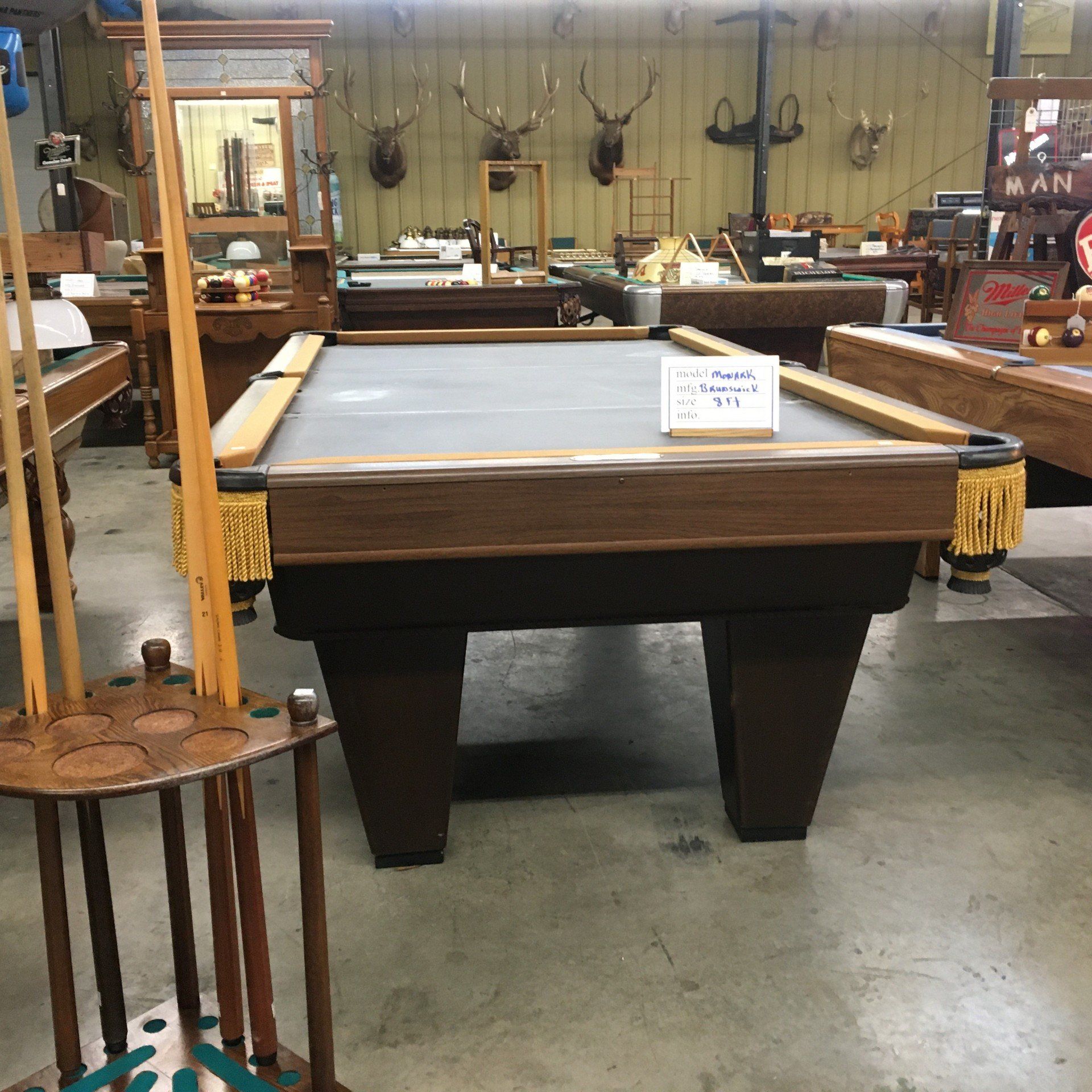 Brunswick 8-foot Table