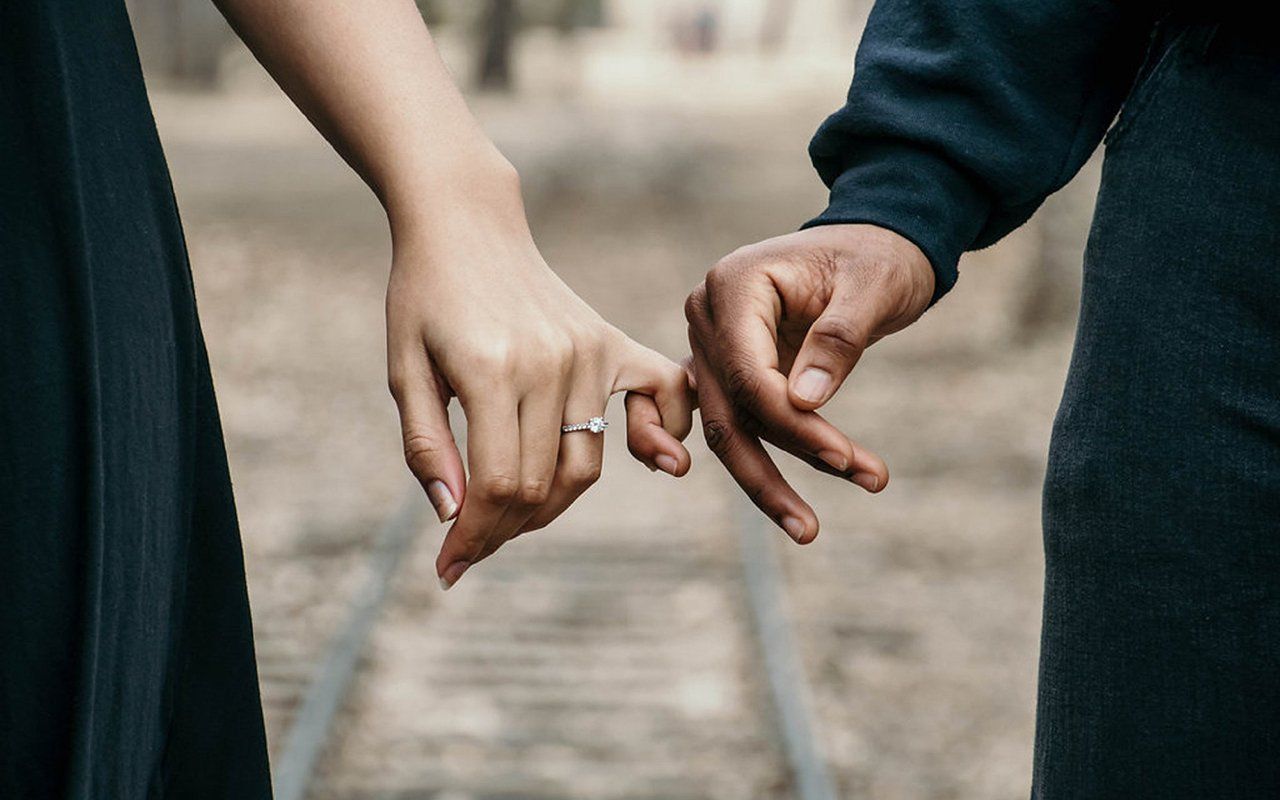 Leilani Sinclair - Can Couples Therapy Help Us?