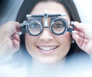 eye testing glasses