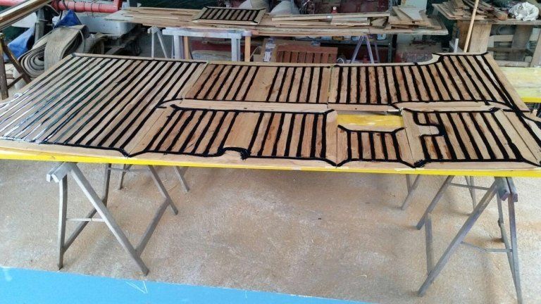 Rifacimento legno per imbarcazione