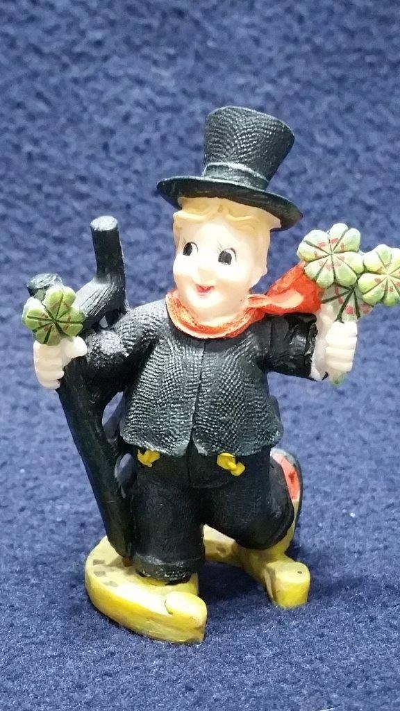 gadget e statuette da collezione sugli spazzacamini 7