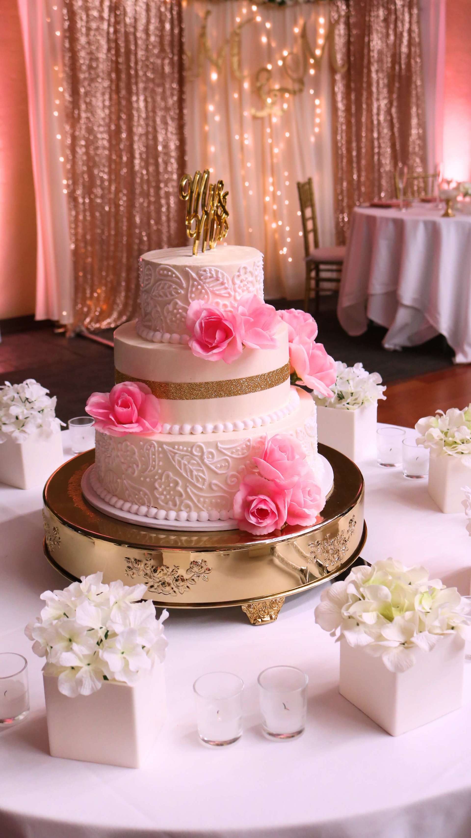 granite bay golf club wedding decor uplighting