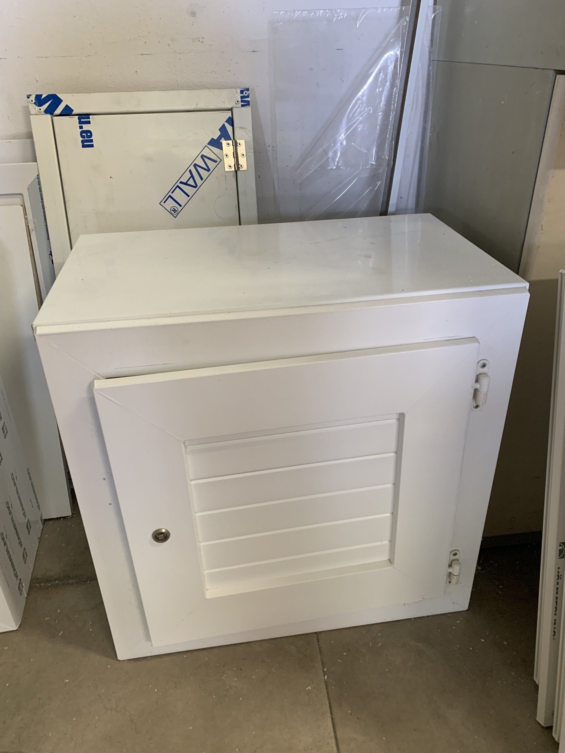 armadietto PVC