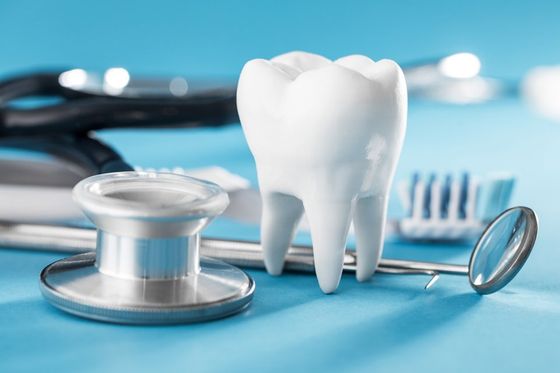 strumenti di un dentista