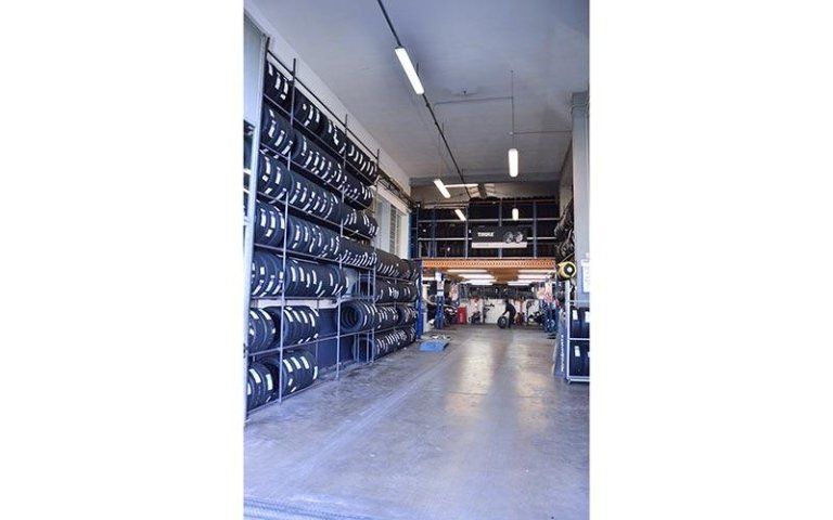 Deposito pneumatici a Santarcangelo