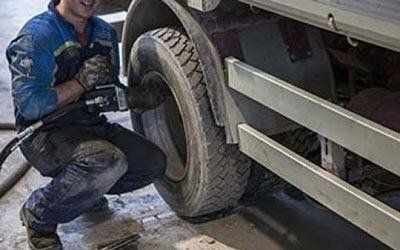 Gomme da autocarro