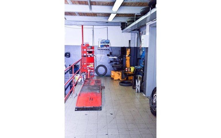 Pneumatici per veicoli industriali a Rimini