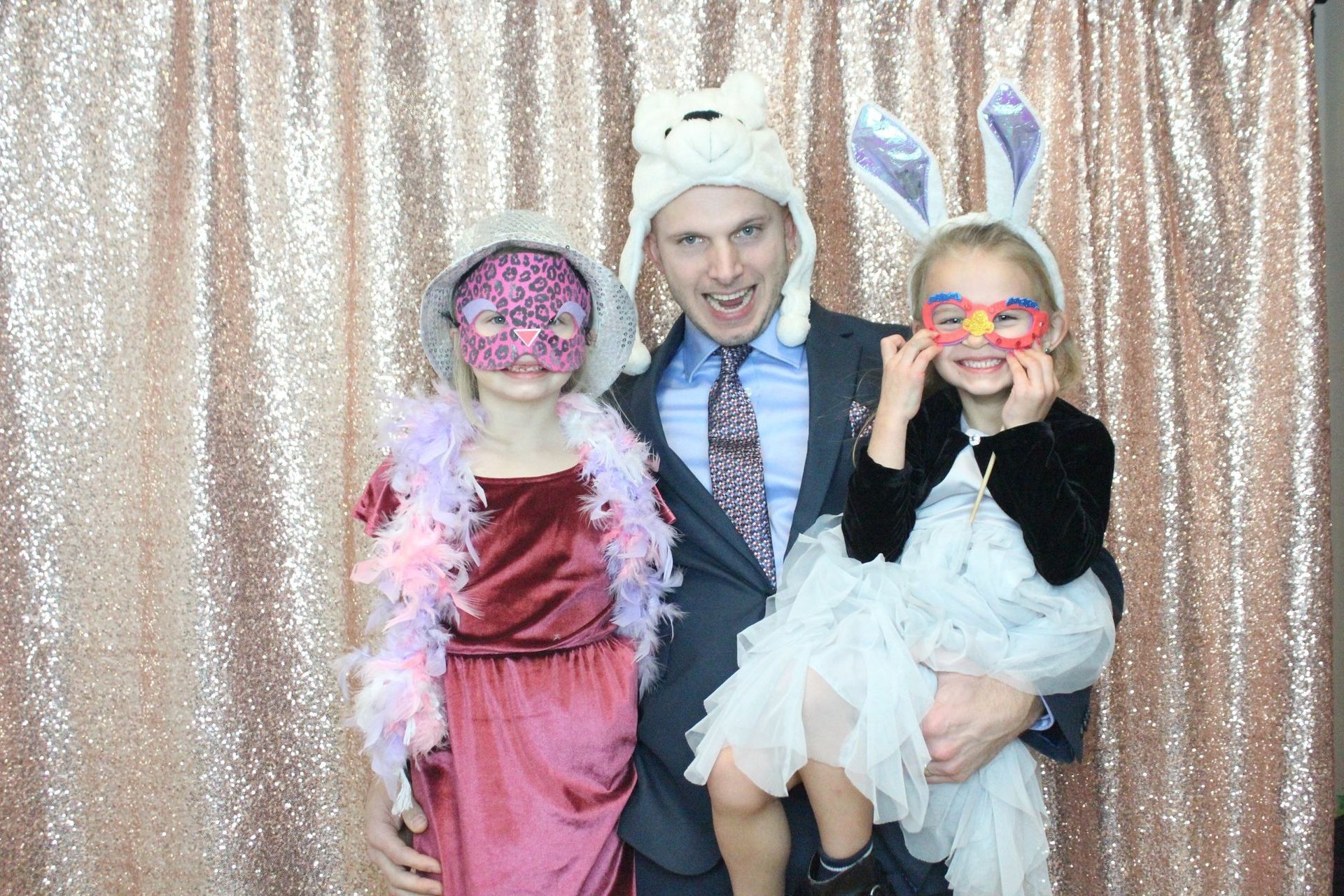 Oshkosh YMCA Father Daughter Dance, Oshkosh Photo Booth Rental, Sound Sensations Entertainment