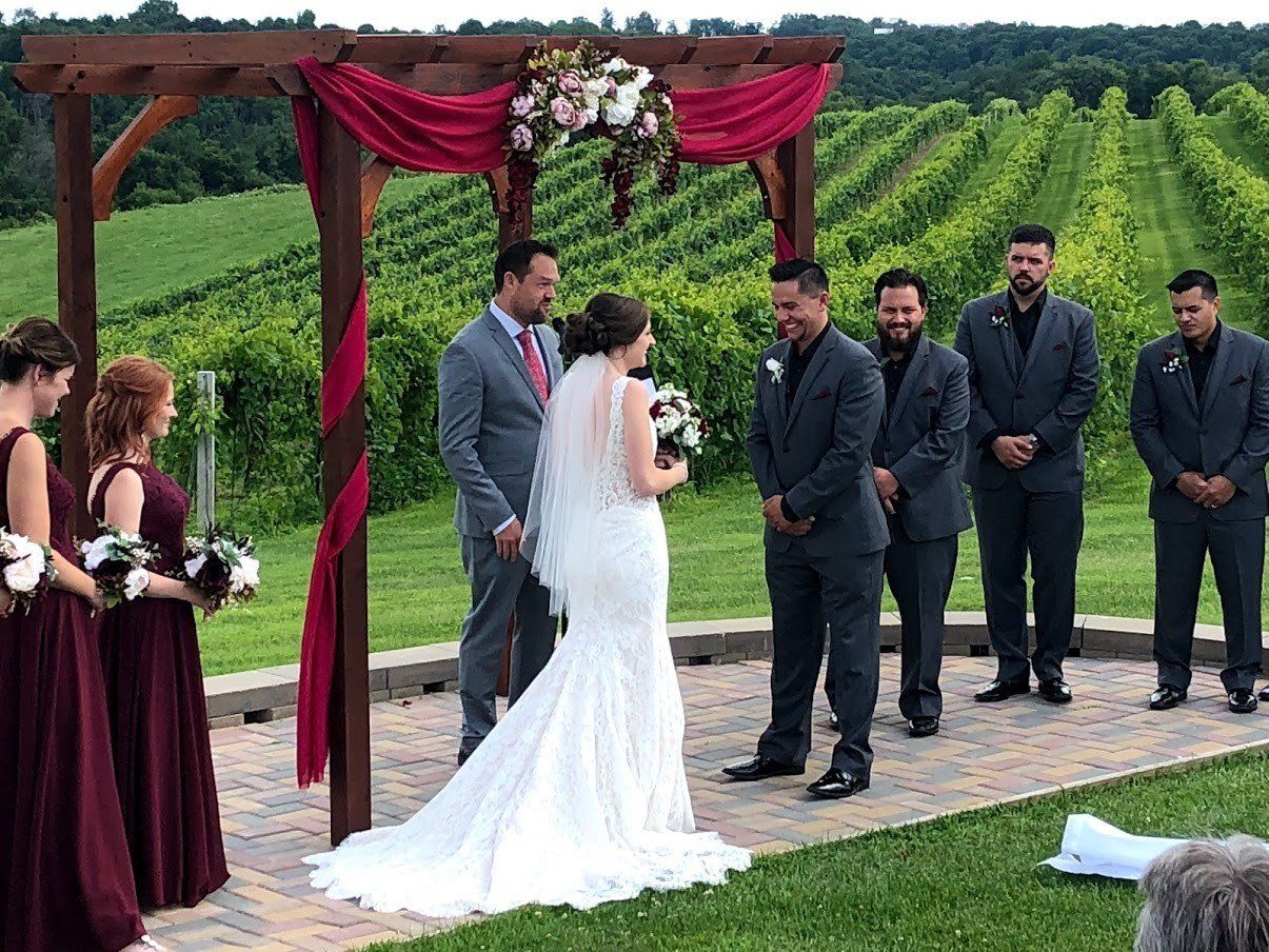 Dave + Lexi, Vernon Vineyards, Sound Sensations Entertainment
