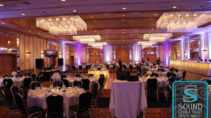 pink uplighting at a wedding celebration at the Mariott Hotel in Racine, Wisconsin, Sound Sensations Entertainment