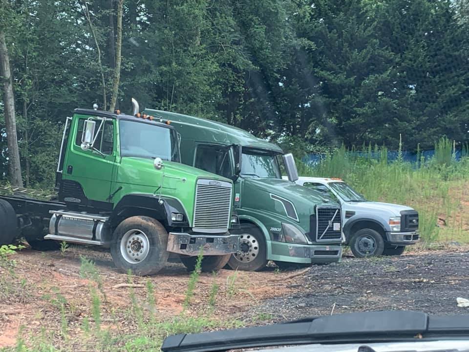 Green Trucks Parking — Gillsville, GA — Simpson & Simpson LLC