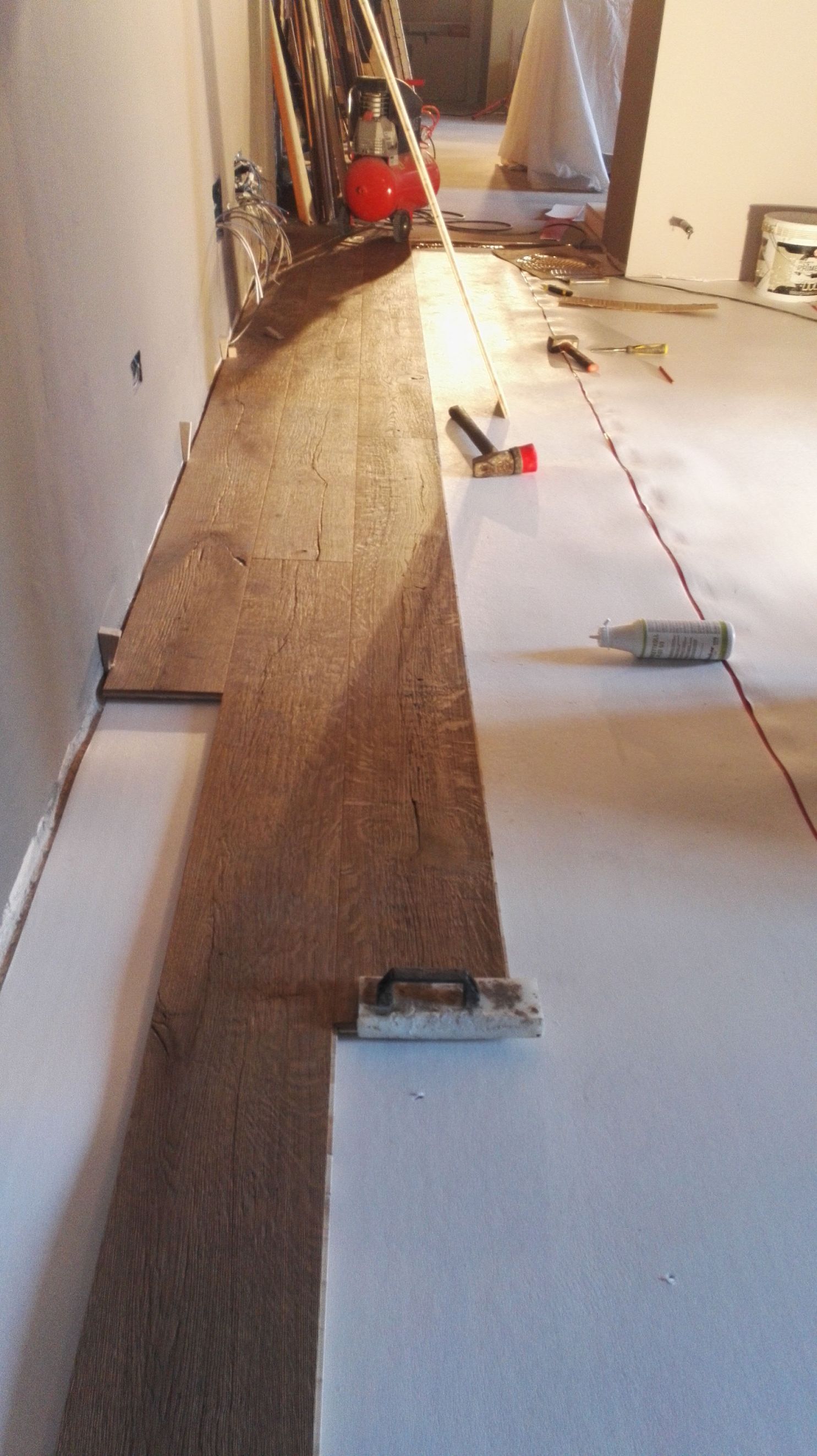 Installazione pavimento in parquet