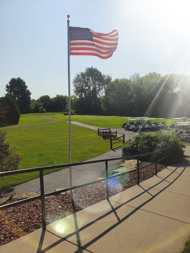 American Flag — Edgerton, WI — Creekview Par 3