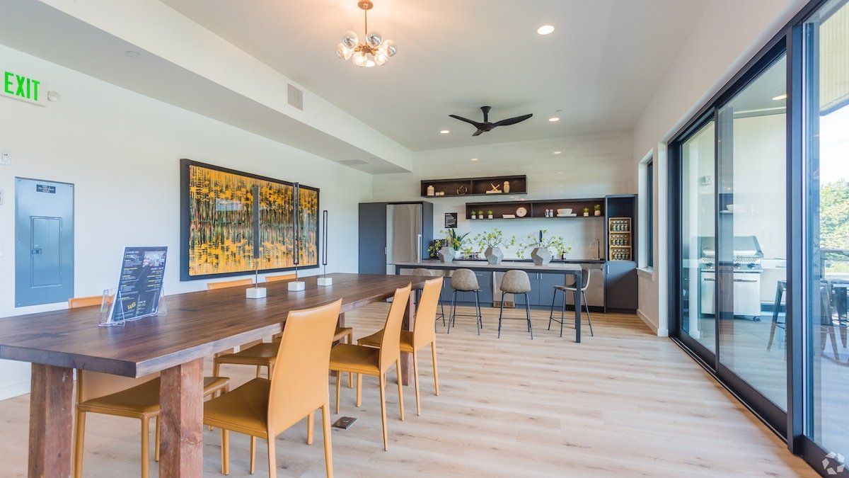 4. InteriorPhoto (3)
