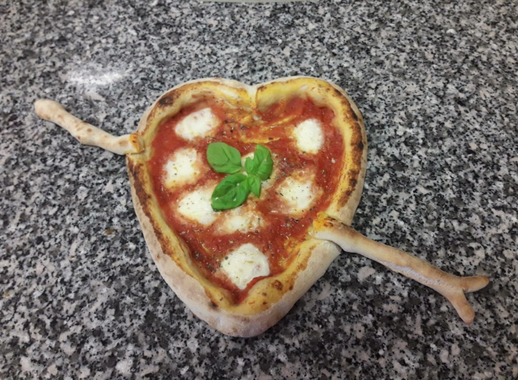 pizza per anniversari