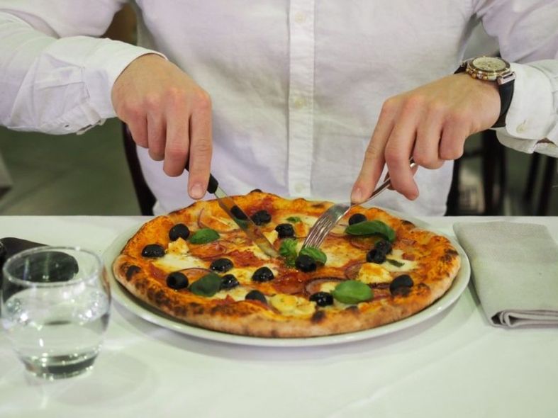 pizza con olive