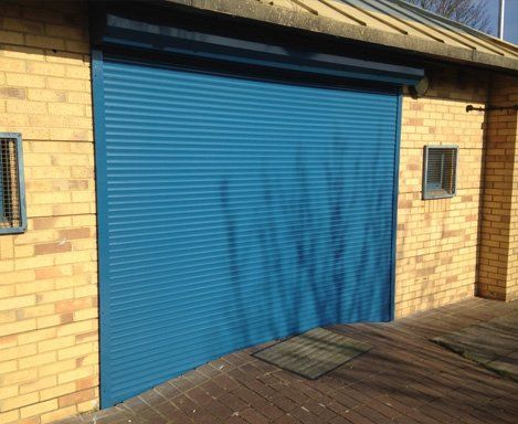 Aluminium Callisto shutter finishes