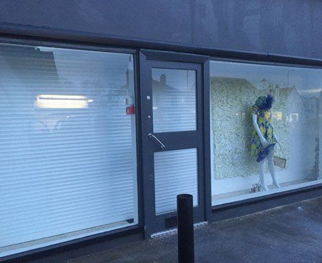 Safety Compliant aluminium shutter