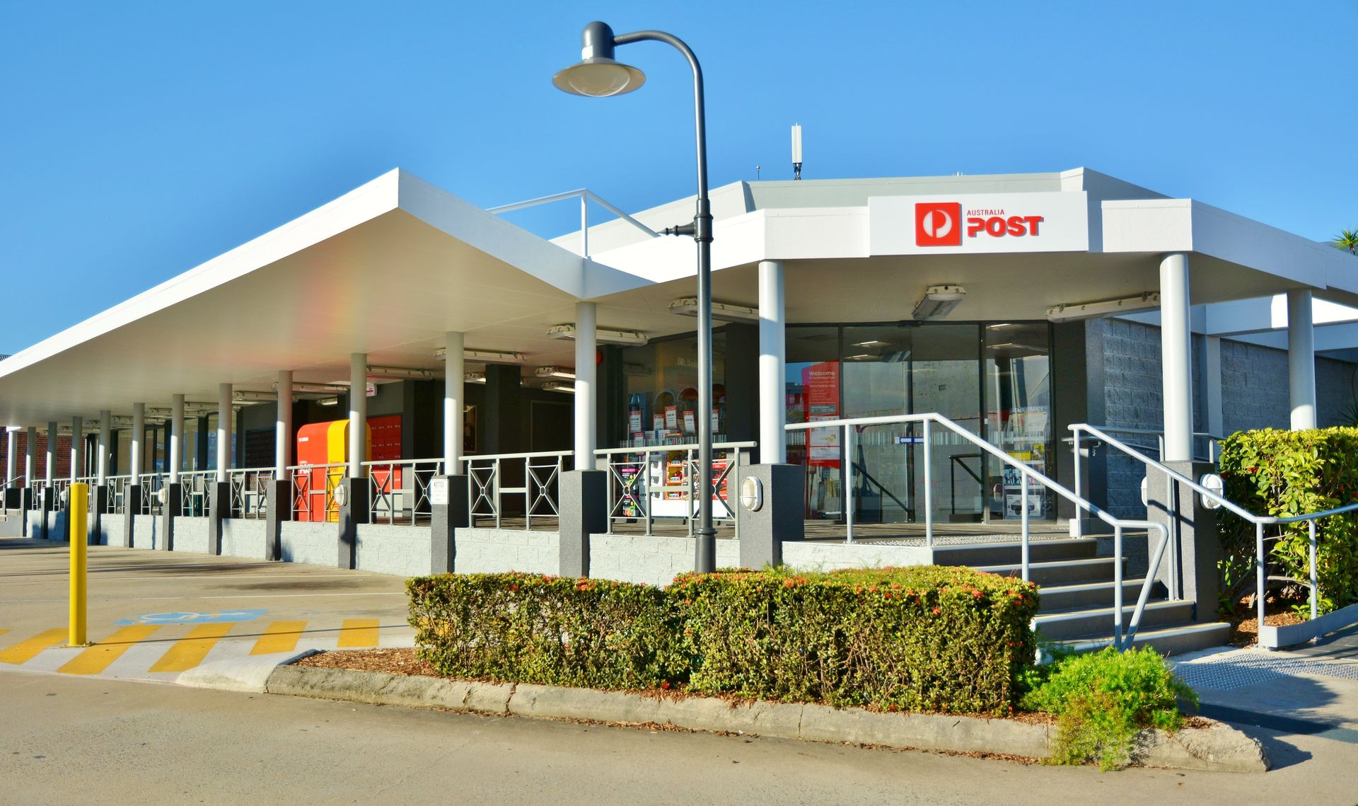 auspost rockhampton