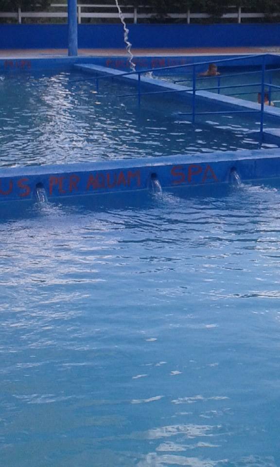 servizio bar in piscina