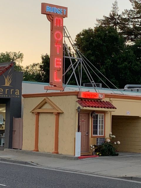 Budget Motel Front Sign — Mountain View, CA — Budget Motel