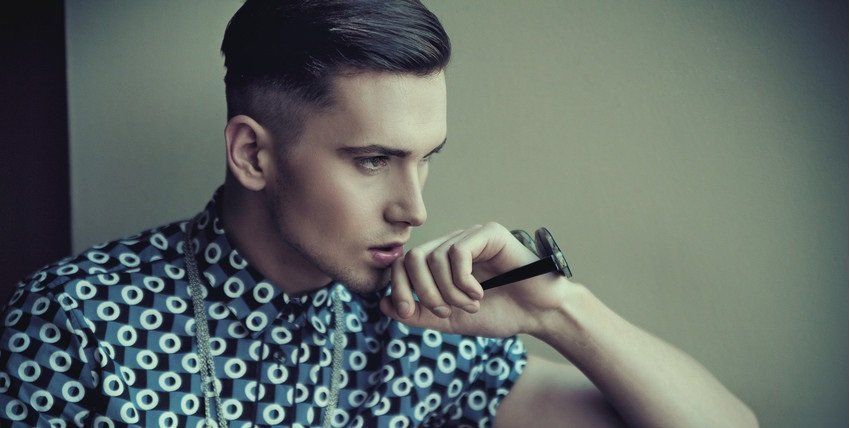 men's hairstyling