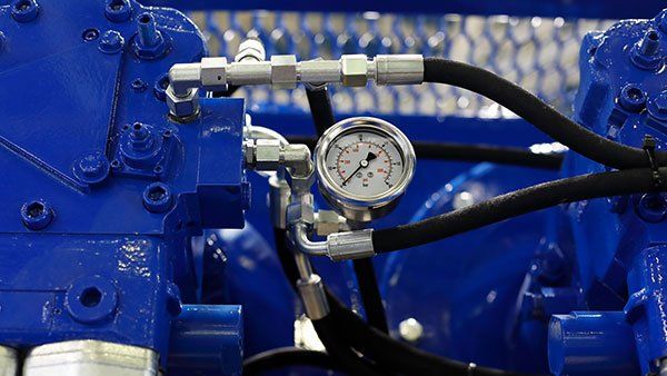 Air Compressor With Pressure Gauge — St. Louis, MO — Accurate Mechanical Contractors, Inc. Air Compressor With Pressure Gauge — St. Louis, MO — Accurate Mechanical Contractors, Inc.