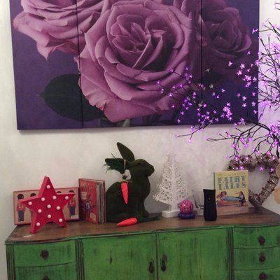 digital printed wallpaper on the wall