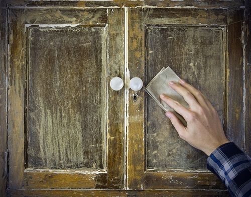 Tips for Painting and Restoring Old Kitchen Cabinets