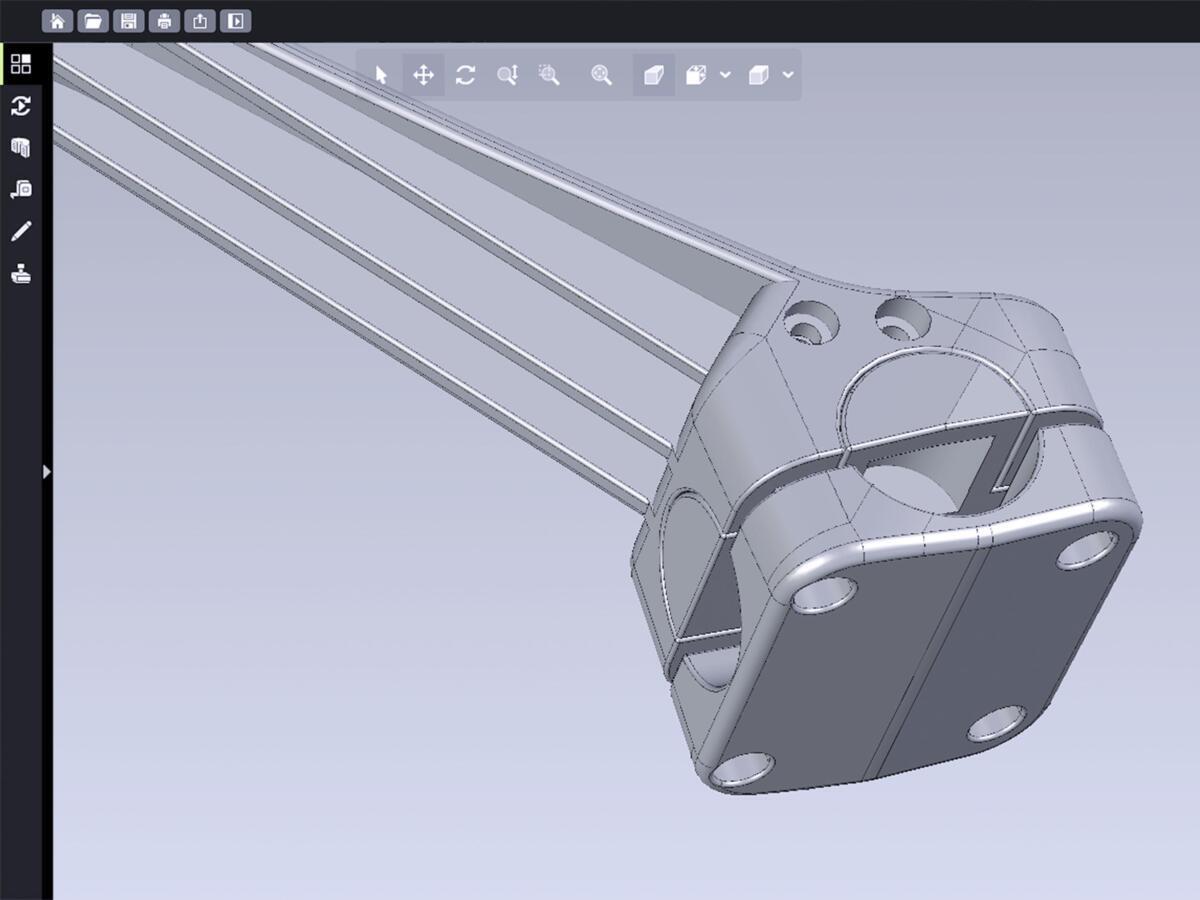 Ein Computerbildschirm zeigt ein 3D-Modell eines Metallobjekts