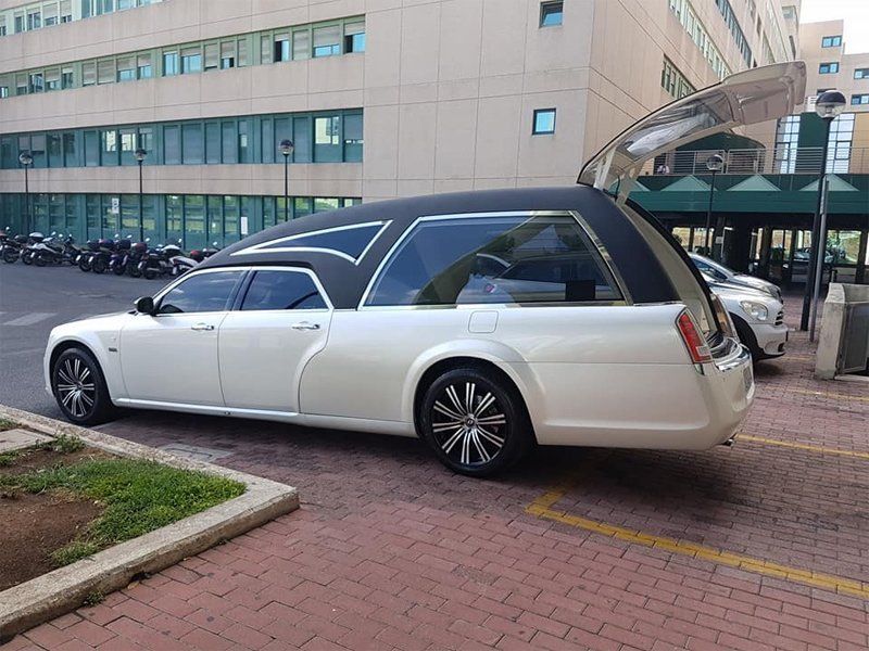 carro funebre