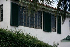 Colonial Shutter