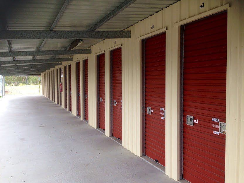 johnson road self storage gracemere small storage units
