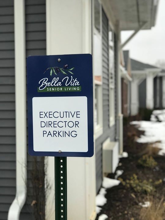 Parking Sign - Vertical