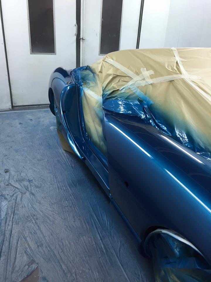 car with body damage repaired